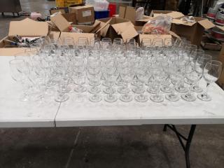 72x Wine Glasses