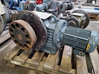 SEW Eurodrive Gearbox w/ 3kW Electric Motor