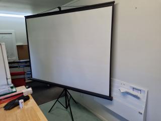 Folding Portable Projection screen, 2000mm width