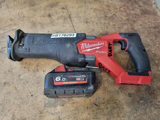 Milwaukee M18 Reciprocating Saw w/ 6.0Ah Battery