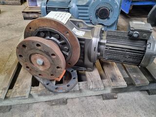 SEW Eurodrive Gearbox w/ 3kW Electric Motor