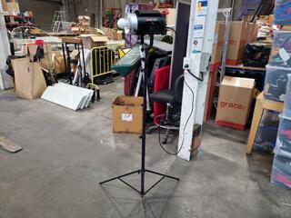 Courtenay SolarFlash 4000S Studio Strobe Flash