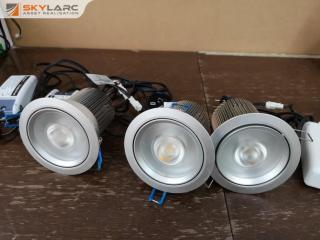 3x D900 In Ceiling LED Lights by BrightGreen