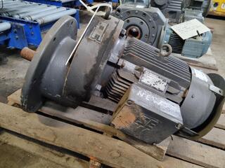 SEW Eurodrive Inline Gearbox w/ 7.5kW Electric Motor