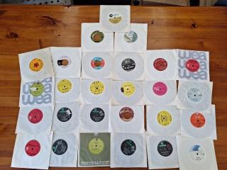 27 x Old Vinyl Singles