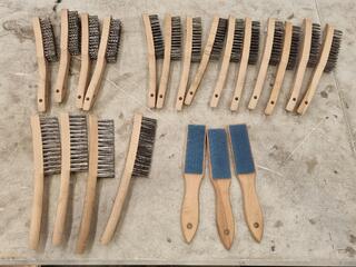 21x Assorted Wire Brushes, New