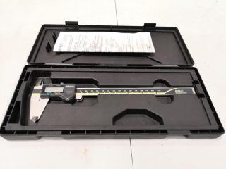 Mitutoyo Absolute Digimatic 200mm Digital Vernier Caliper